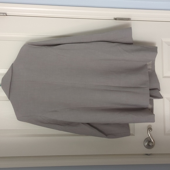 Jacket - Picture 4 of 8